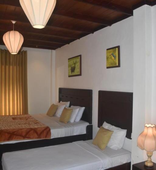 בית מלון כפרי Gregorys Bungalow