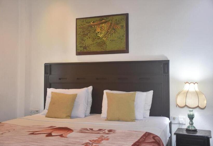 בית מלון כפרי Gregorys Bungalow