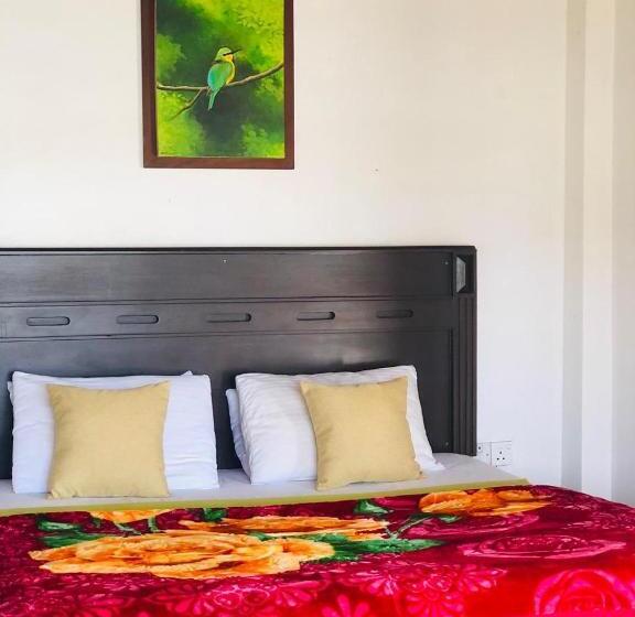 בית מלון כפרי Gregorys Bungalow