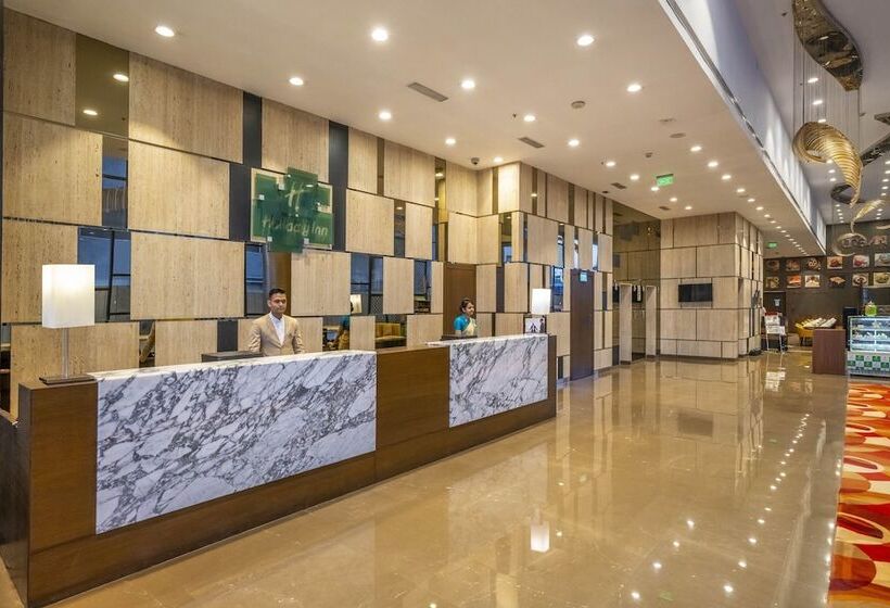 Отель Holiday Inn Kolkata Airport, An Ihg