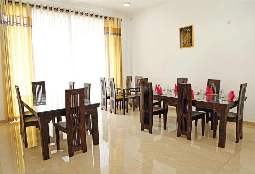 فندق Ronaka Airport Transit