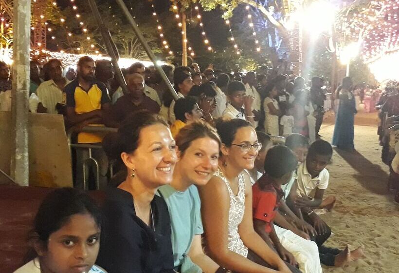 호텔 Traveller S Home