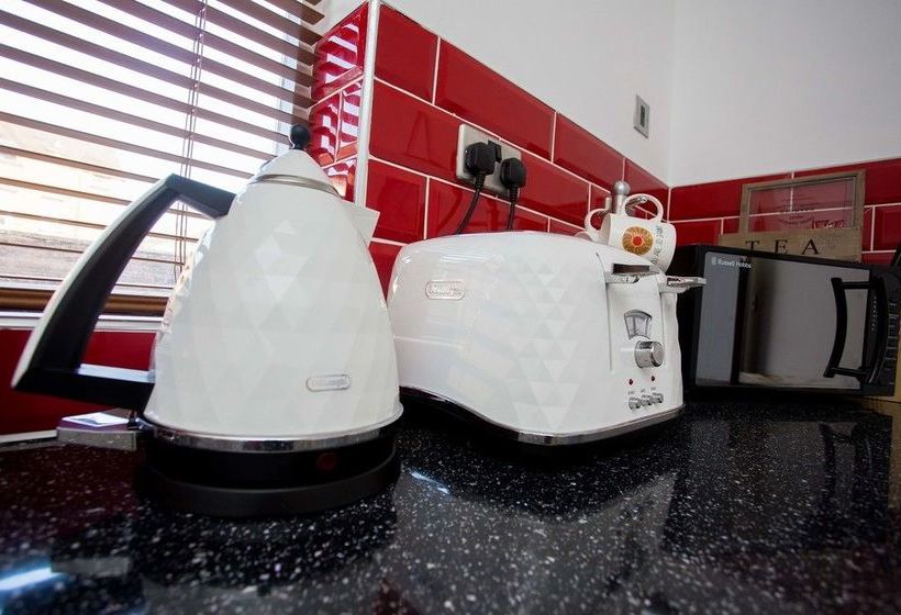 Luxurious Serviced Apartments