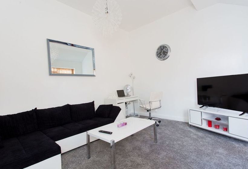 Luxurious Serviced Apartments