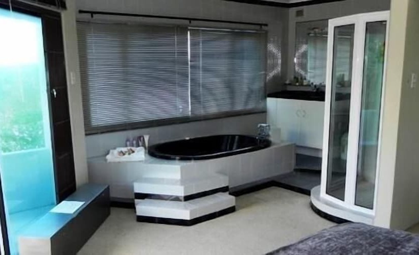 פנסיון Kings Guest House