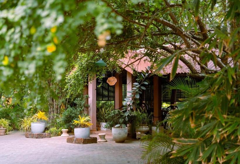 بنسيون Safari Lodge Yala