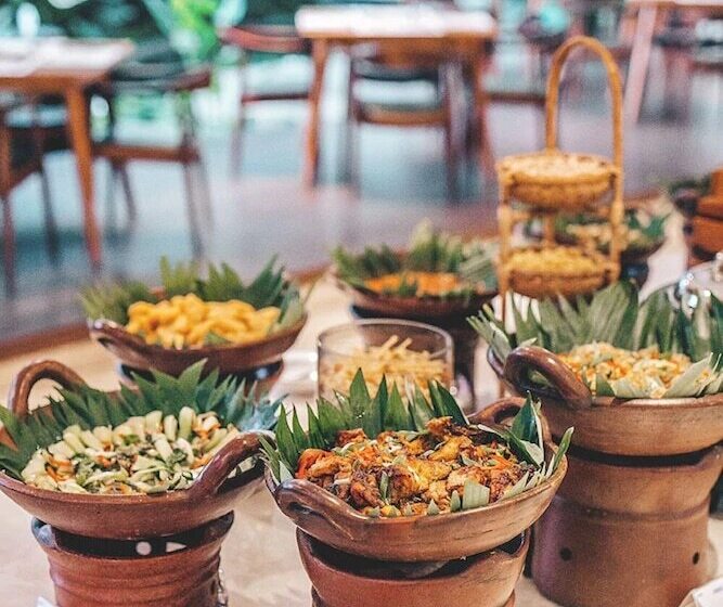 Resort Fox Hotel Jimbaran Beach