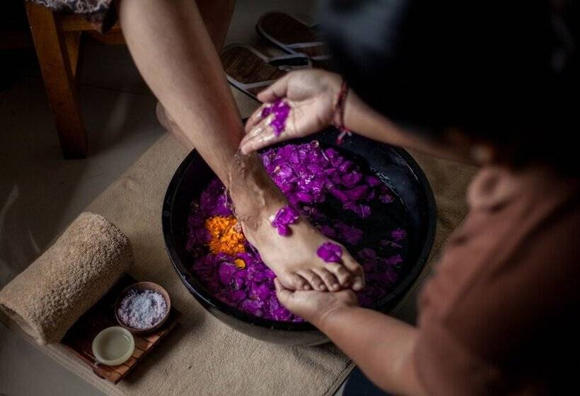 Resort Fox Hotel Jimbaran Beach