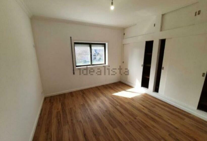 هاستل Molice Apartment