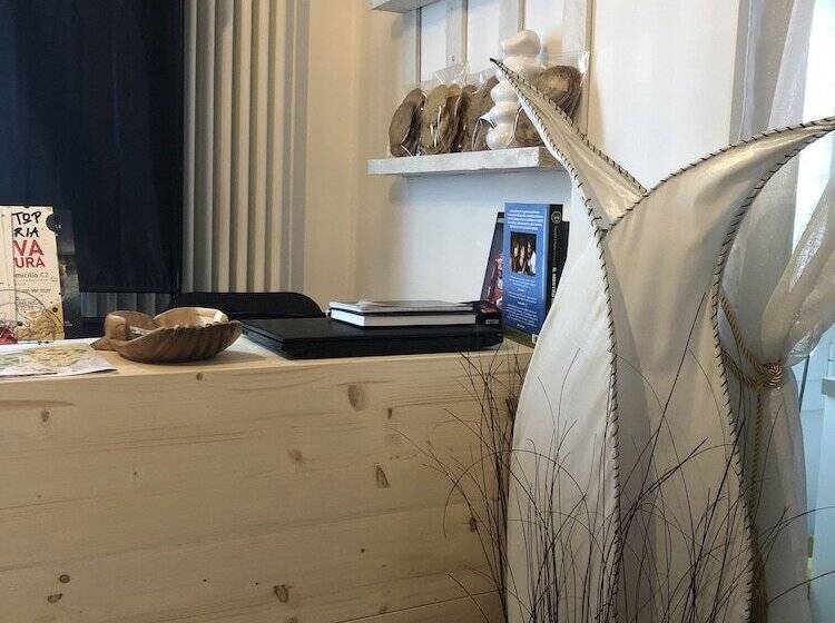 Bed and Breakfast R&b Midora