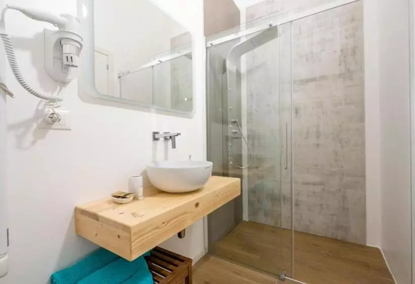 پانسیون Casa Del Barone   Luxury Suites