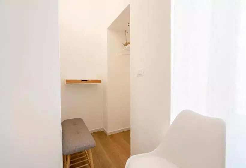 پانسیون Casa Del Barone   Luxury Suites