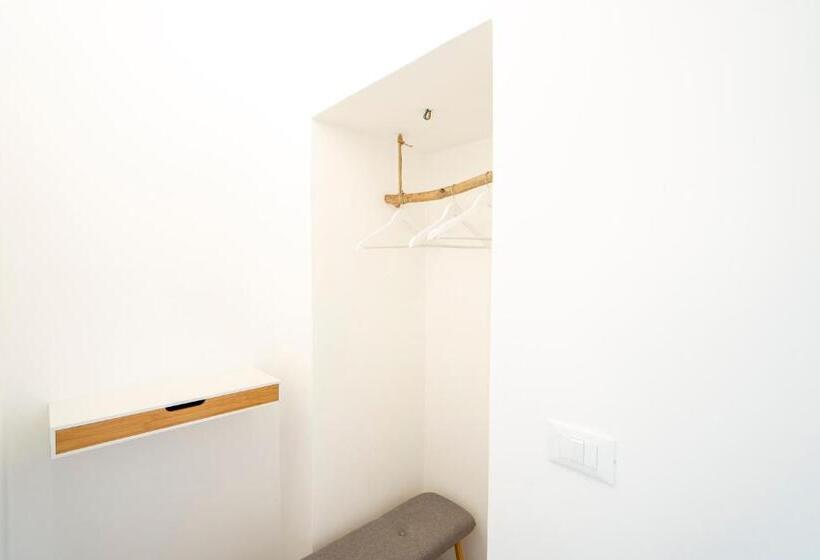 پانسیون Casa Del Barone   Luxury Suites