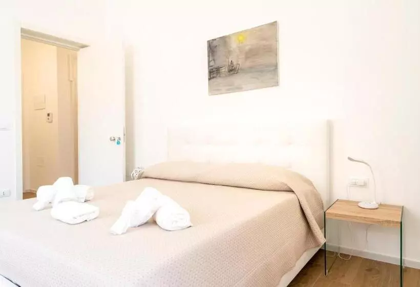 پانسیون Casa Del Barone   Luxury Suites