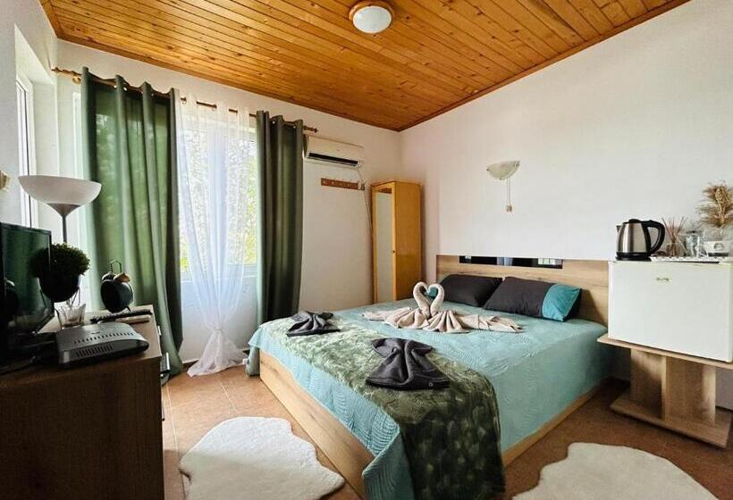 Pension South Point, резово