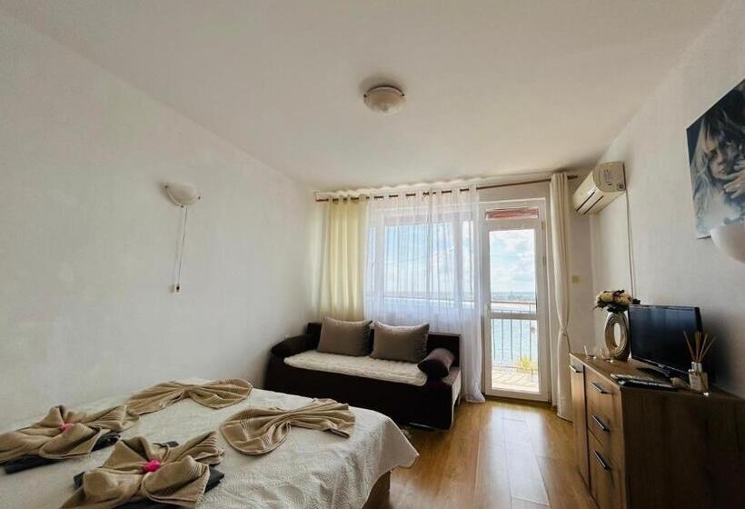 Pension South Point, резово