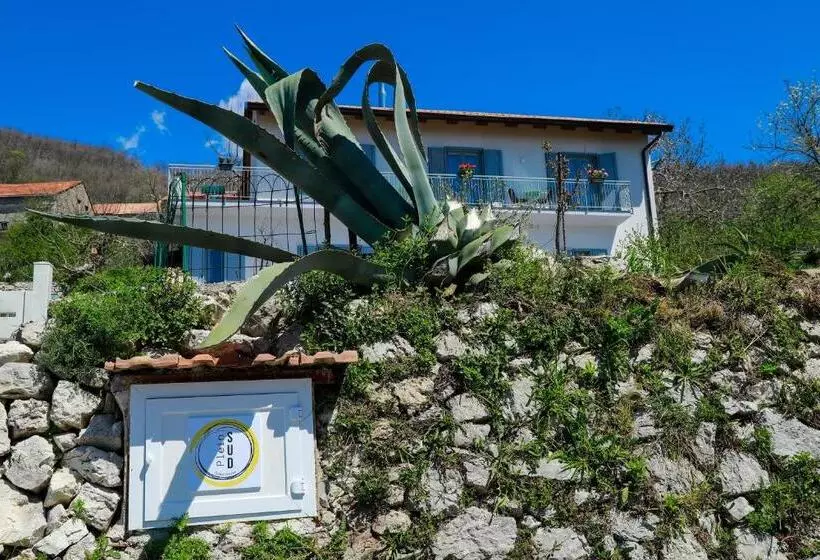 Aamiaismajoitus (B&B) Plein Sud Agerola
