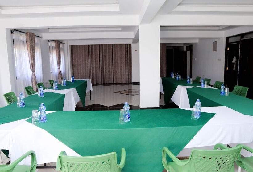 هتل Greenyard Resort Mtwapa