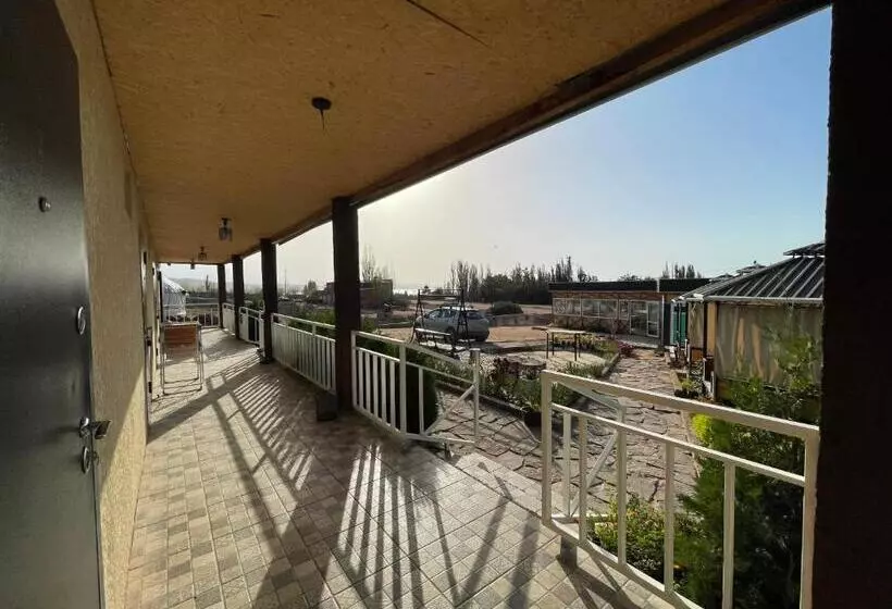 پانسیون Atauul