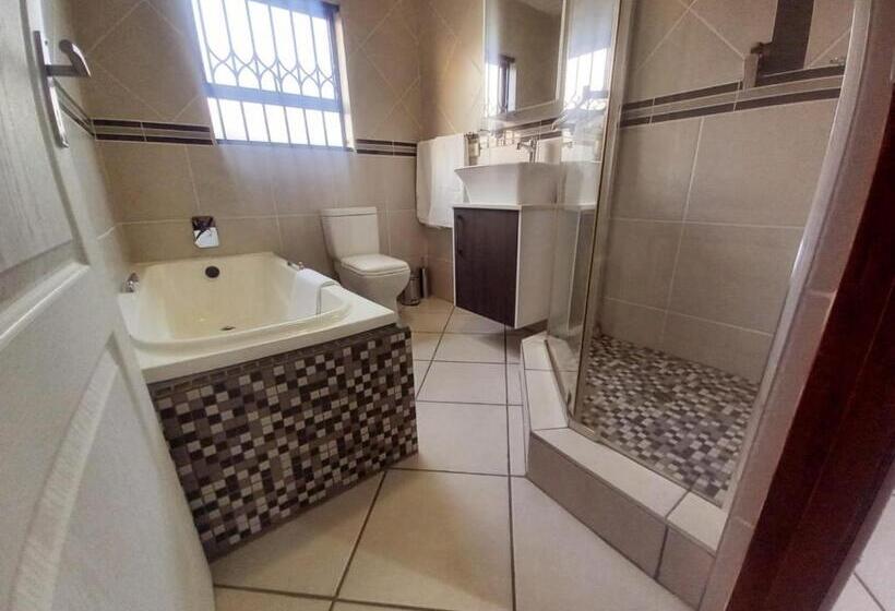 Pension Realjoy Guest Suites