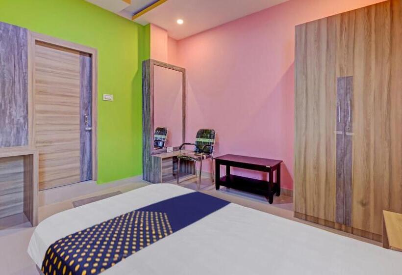 Hotel Oyo Flagship Borah S Griham