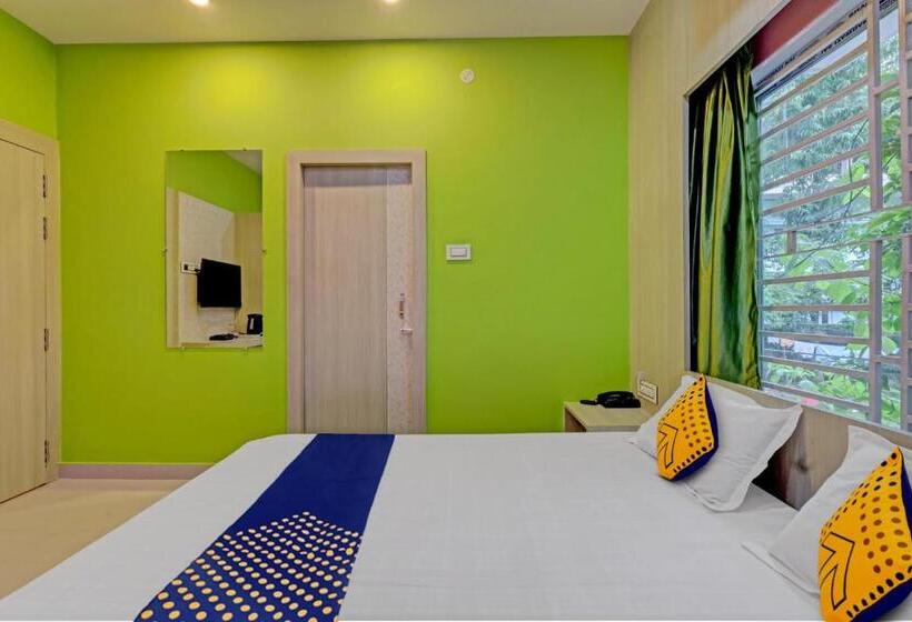 Hotel Oyo Flagship Borah S Griham