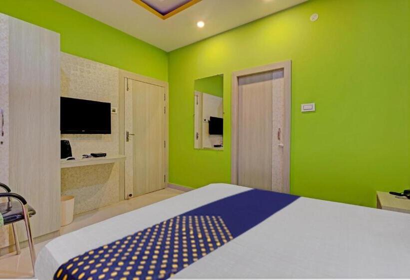 Hotel Oyo Flagship Borah S Griham