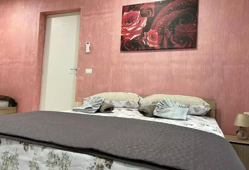 Aamiaismajoitus (B&B) L Oasi Del Raganello