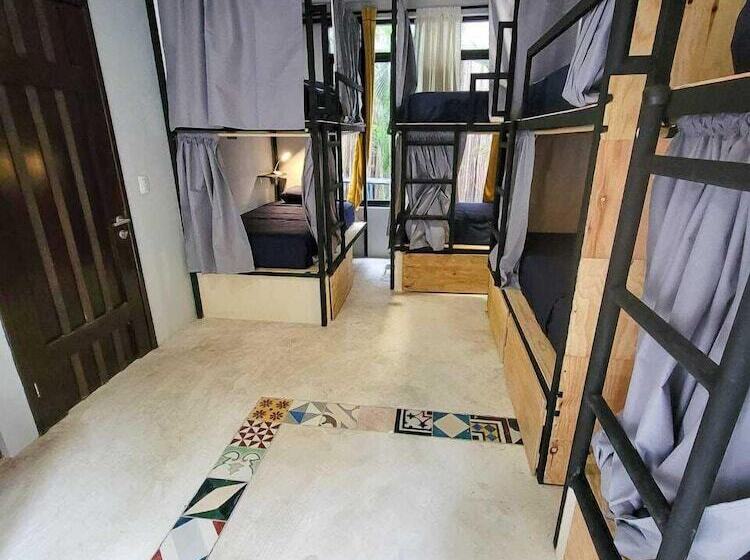 Maui Hostels Tulum