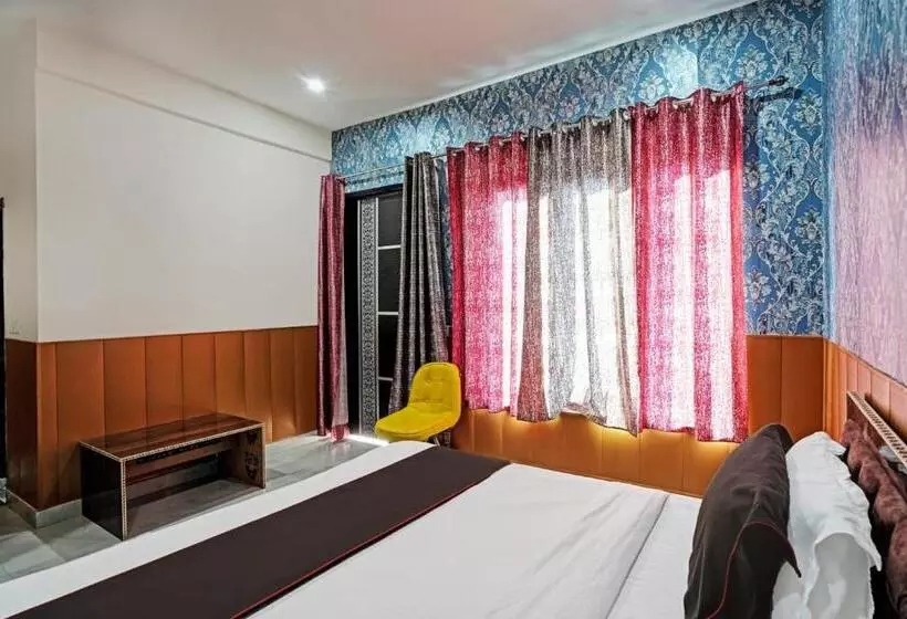 Majatalo Blue Moon Inn