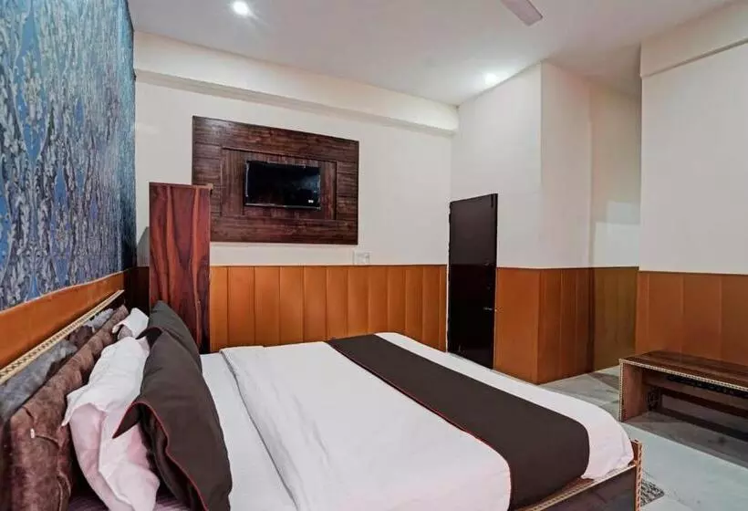 Majatalo Blue Moon Inn