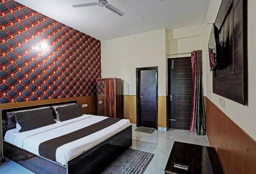 Majatalo Blue Moon Inn