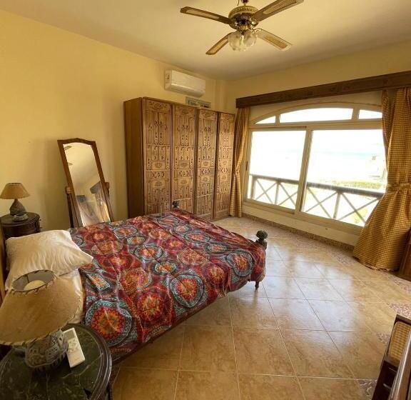 استراحتگاه فيلا مع حديقة وشواية  For Family V