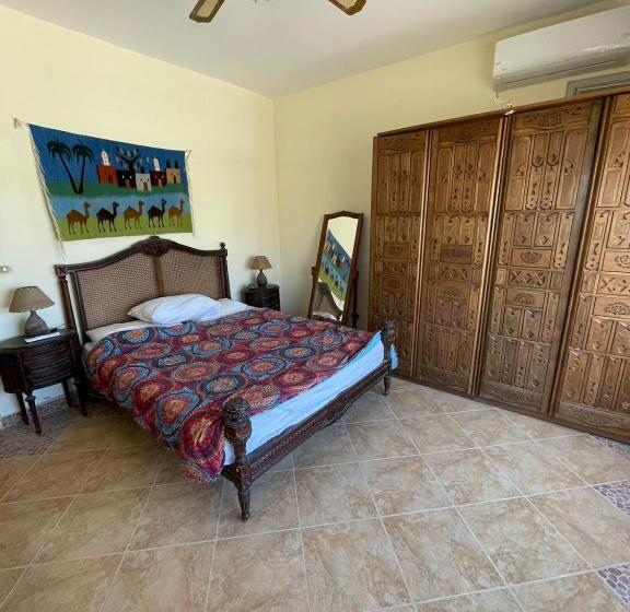 استراحتگاه فيلا مع حديقة وشواية  For Family V