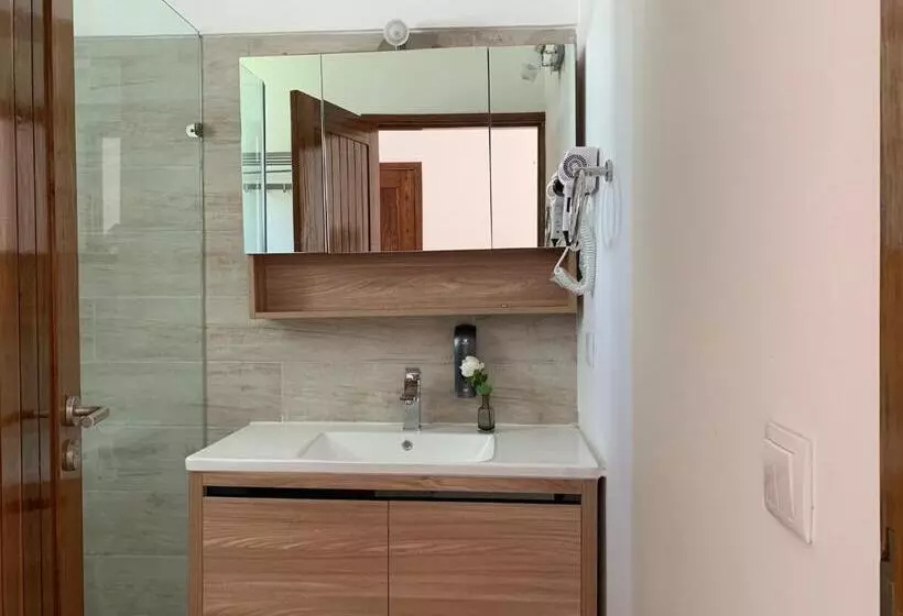 Aamiaismajoitus (B&B) Casa Mozita