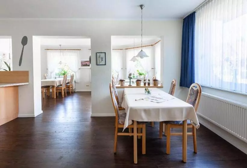 Hotelli Pension Wilken