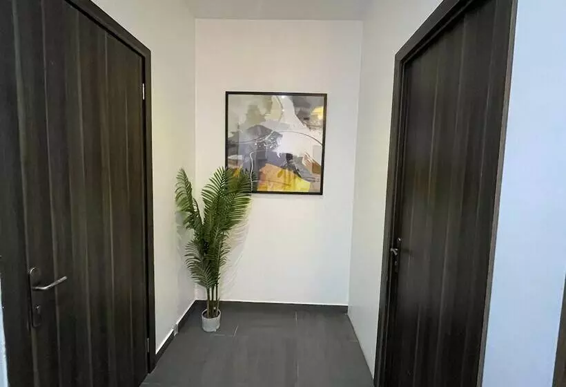The Azaria Hotel & Apartment