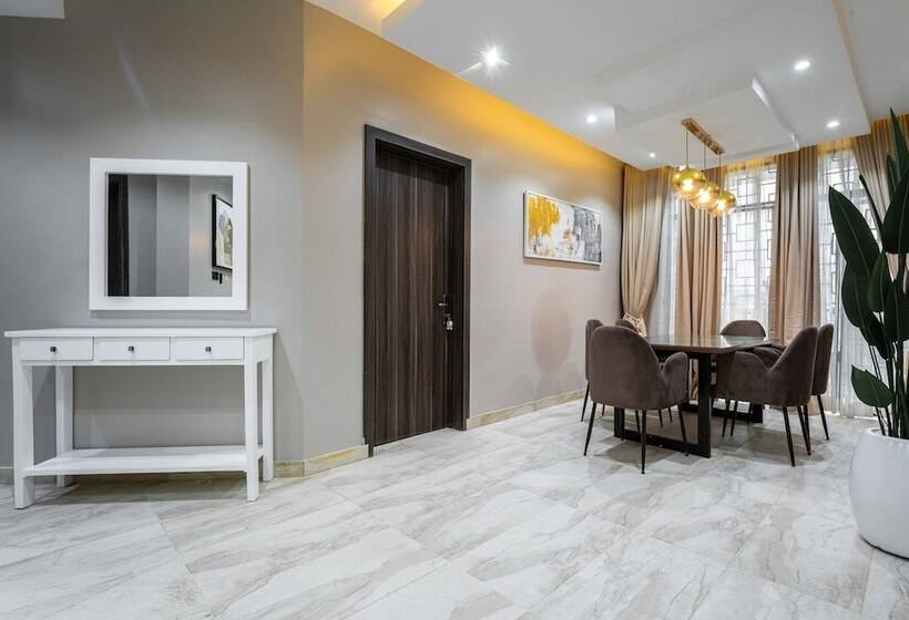 The Azaria Hotel & Apartment