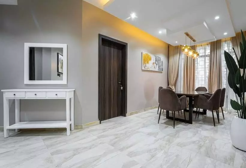 The Azaria Hotel & Apartment