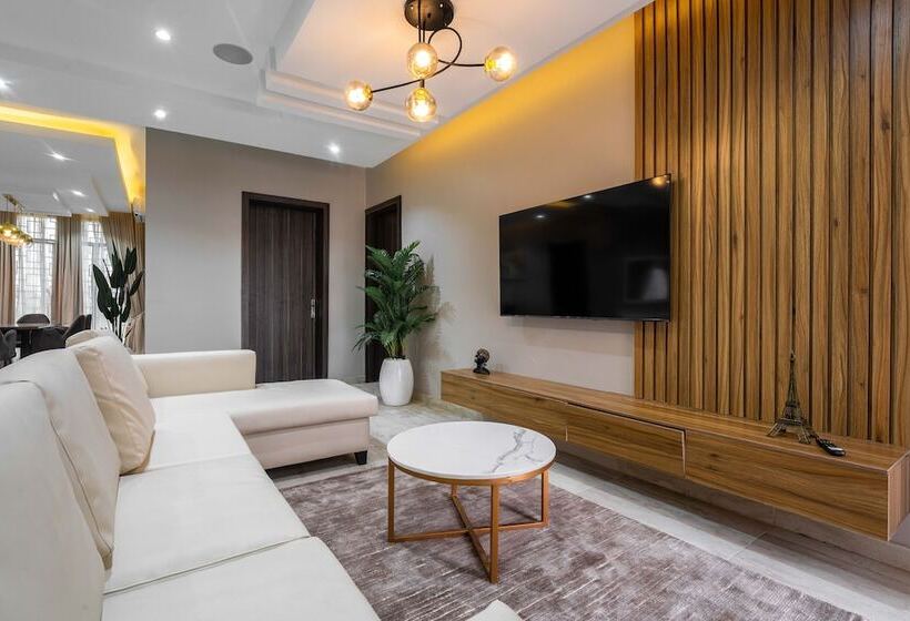 The Azaria Hotel & Apartment