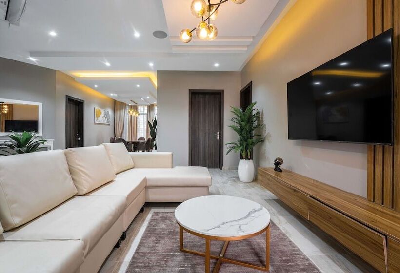 The Azaria Hotel & Apartment