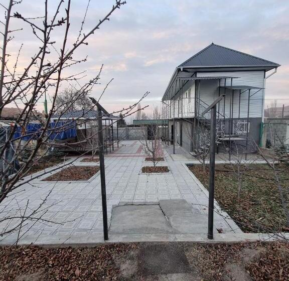 پانسیون домик светланы