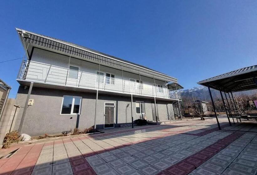 پانسیون домик светланы