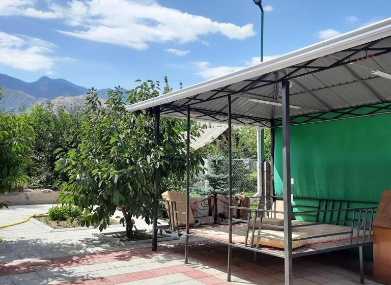 پانسیون домик светланы