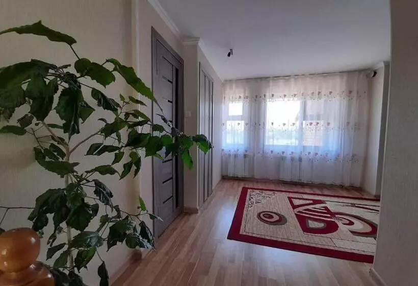 پانسیون Guest House Ayara