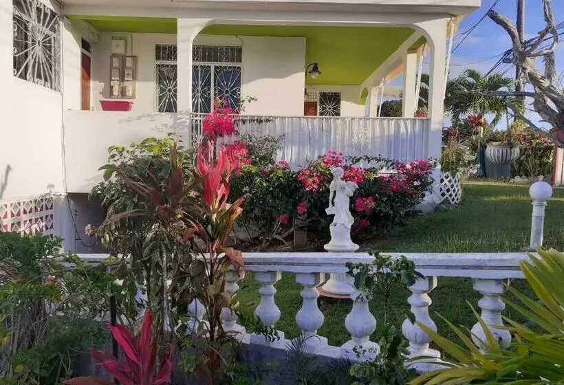 پانسیون La Saisonniere Du Relais 4b