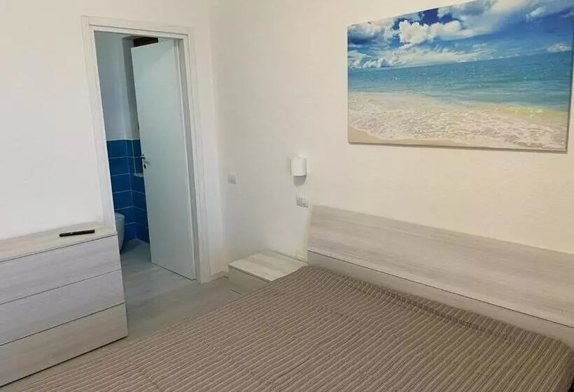 پانسیون Solanas Home Stay Rooms