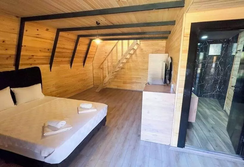 تختخواب و صبحانه Araz Wooden Concept