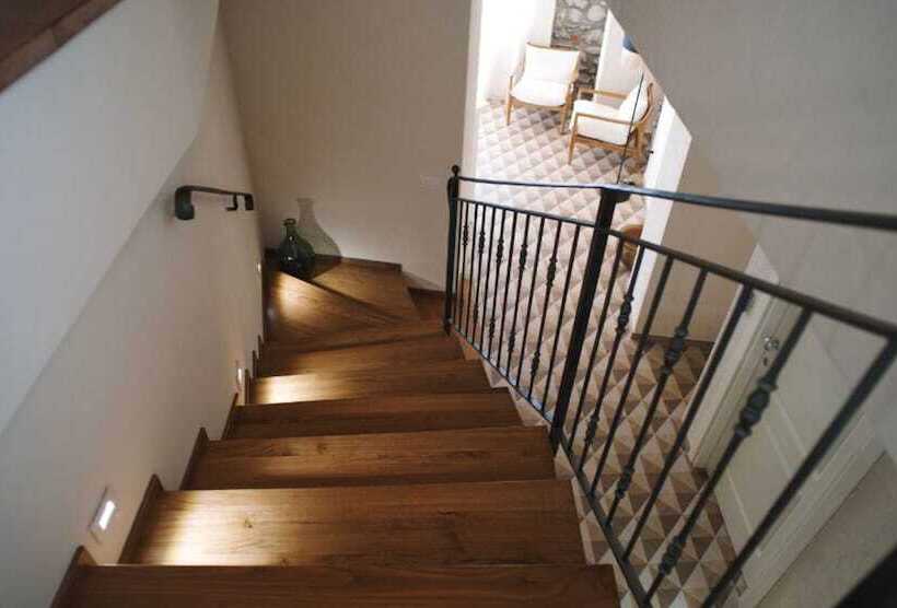 تختخواب و صبحانه Casa Marinari