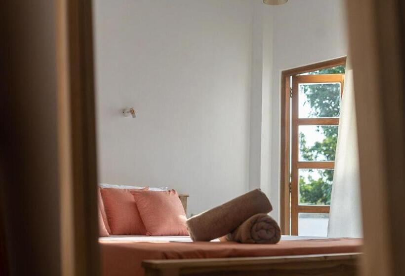 Hotel Nets Cowork & Colive